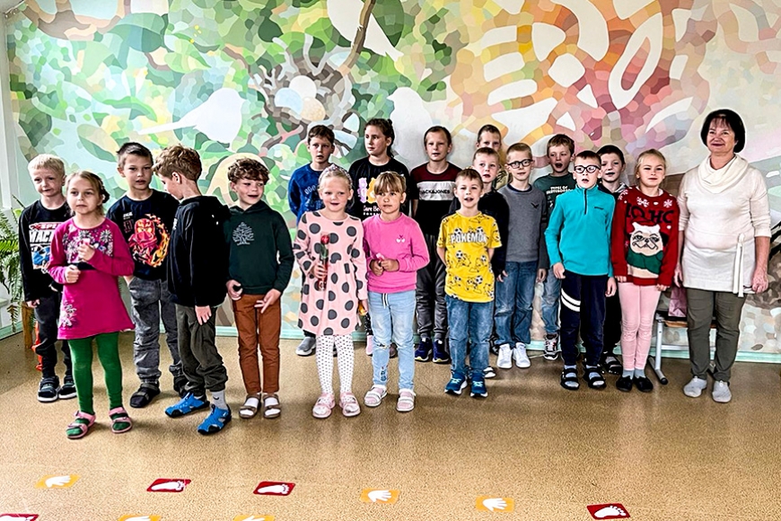 Vidrižu bibliotēka un pamatskola Dzejas svētkos izzina personvārdus