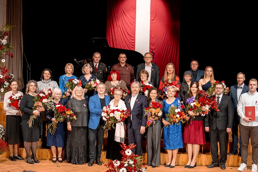 Valsts svētki Limbažos – pateicības zīmē