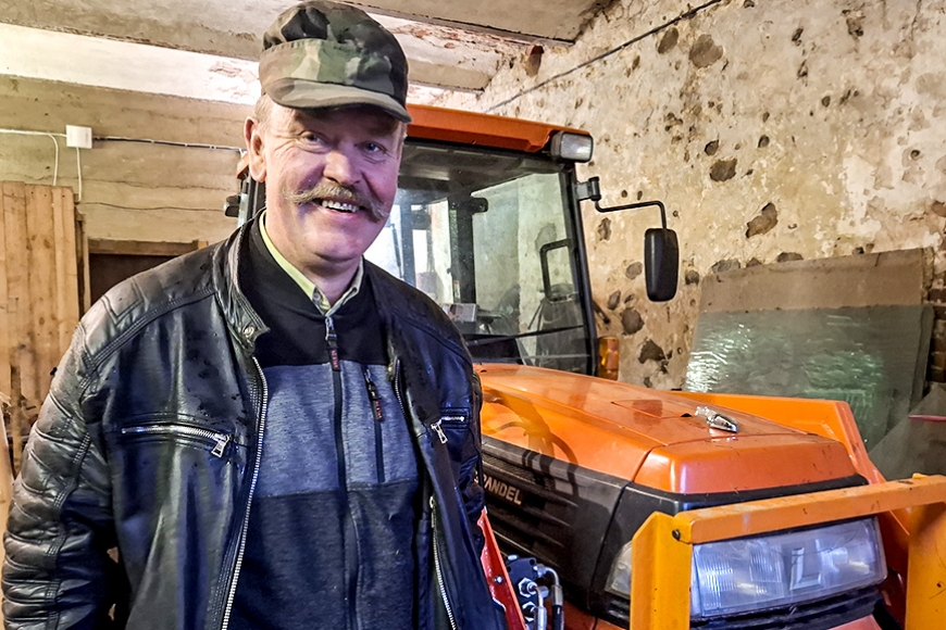 Valdis, kas rūpējas par Bīriņu pili