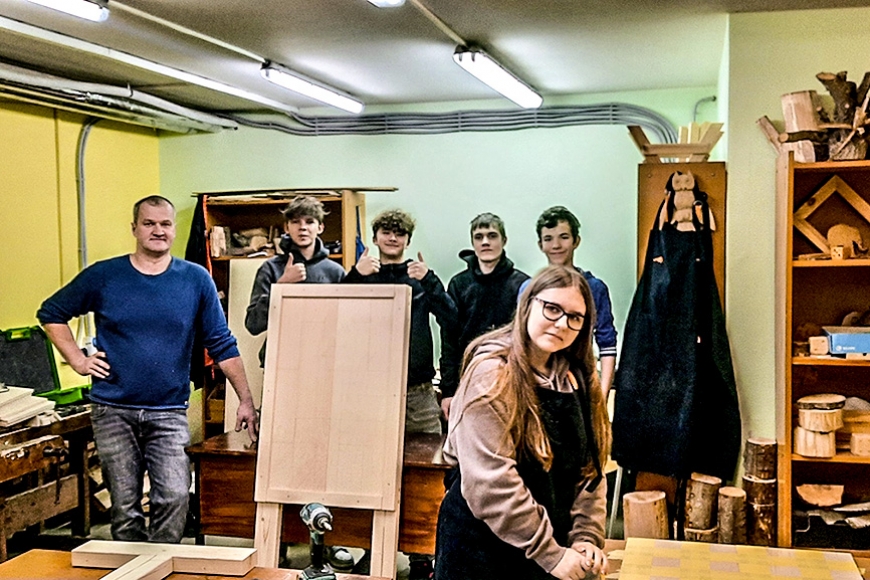 Pāles pamatskolas skolēnu padome projektā «Kontakts» kļūst par saliedētu komandu