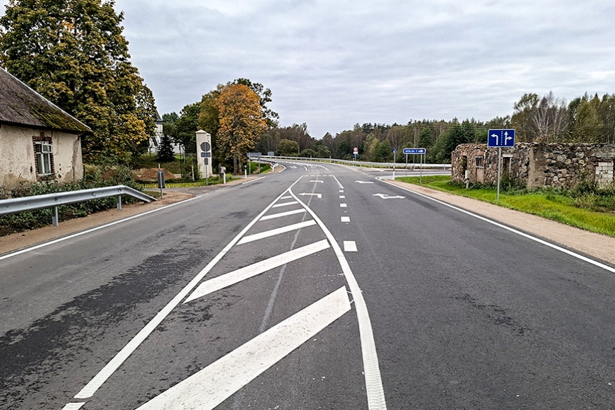 Atjaunots ceļa Ragana–Limbaži 10 kilometru posms