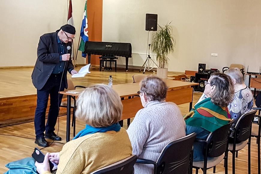 Limbažu senioru atmiņu un dzejas pēcpusdiena ar Aivaru Eipuru