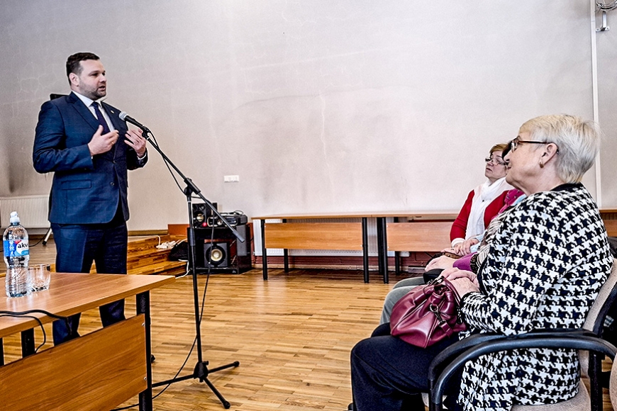 Labklājības ministrs viesojas Limbažos
