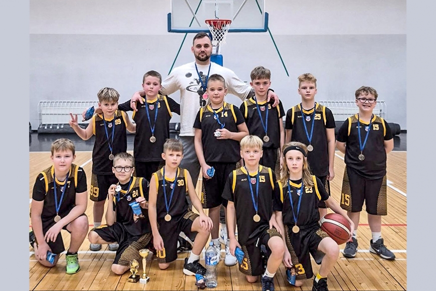«Mini kausā» Limbažos jaunākie basketbolisti gūst prieku un vērtīgu pieredzi