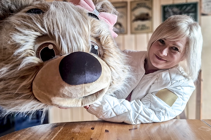 Bērnu prieka avots: bizness no «Brīnumu lādes»