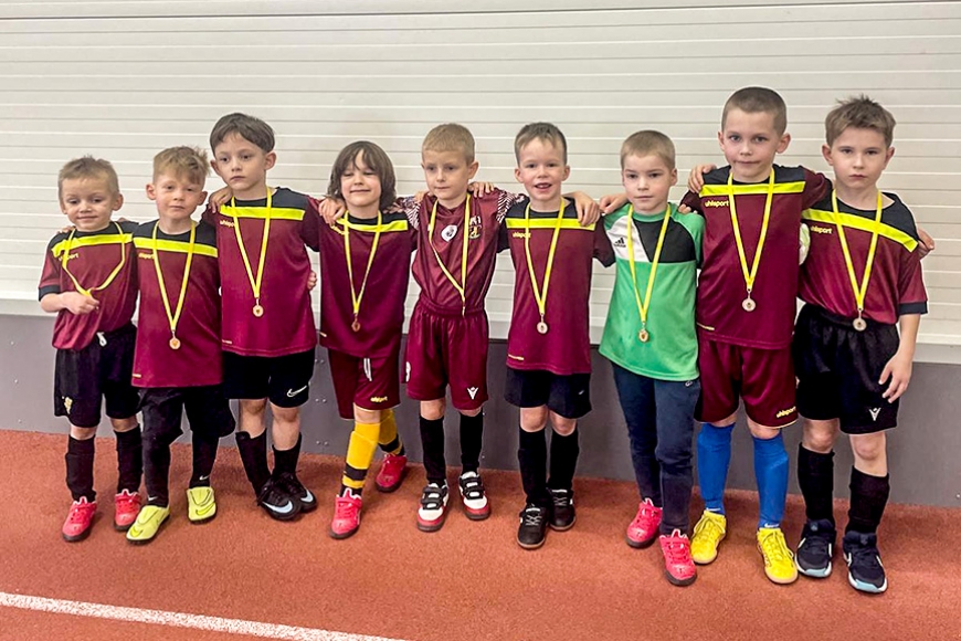 Vidzemes futbola festivālu noslēguši  U7 grupas “mazie meistariņi”