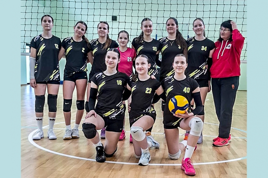 Mājas spēles Umurgā U14 volejbolistēm Latvijas jaunatnes čempionātā atnes uzvaras