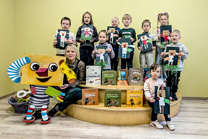 Mazie ainažnieki tiekas ar ilustratori Marinu Heniņu