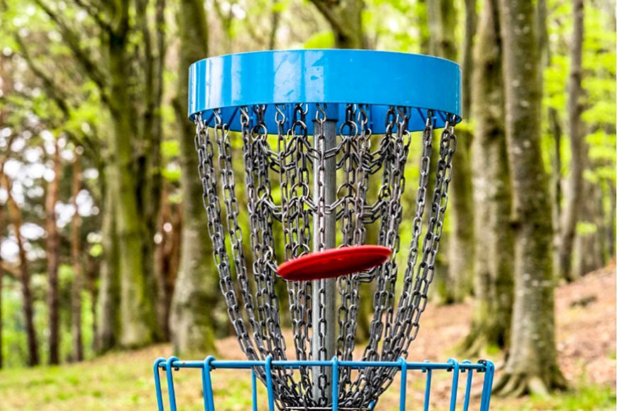 Vidzeme: Ik nedēļu trešdienās – «Valkas Weekly» disku golfs
