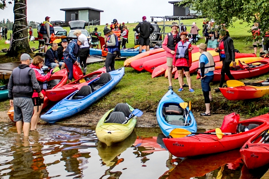 Latgale: Laivu brauciens “Līkumu līkumiem pa upi Narūta”