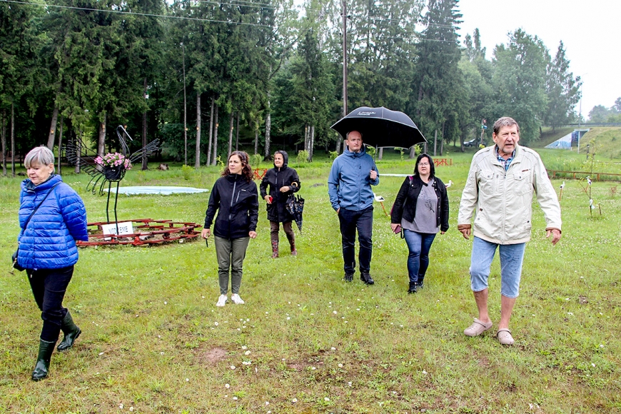 Limbažu novada sakoptāko sētu meklējumos. Pirmā tūre
