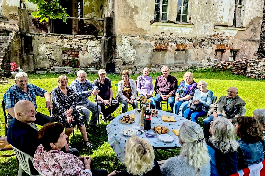 Lādezera bibliotēka organizē jauku pasākumu
