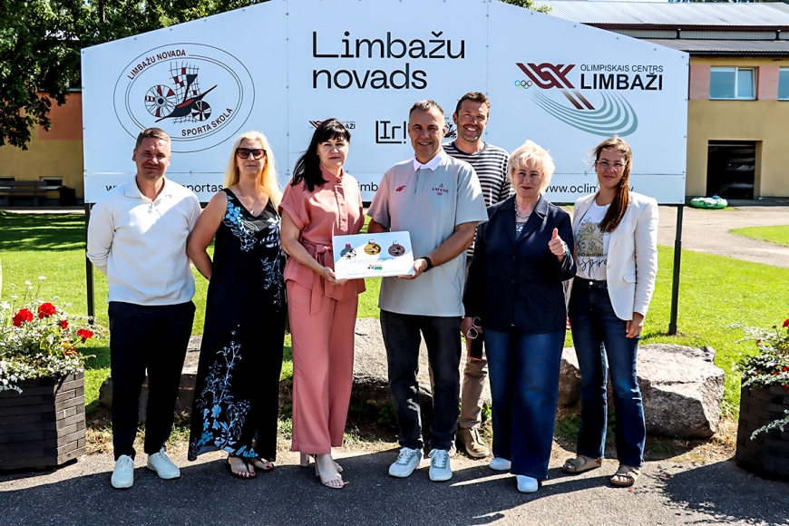 Limbažu novadam – LOK apbalvojums par izcilo olimpiskās lāpas gājienu