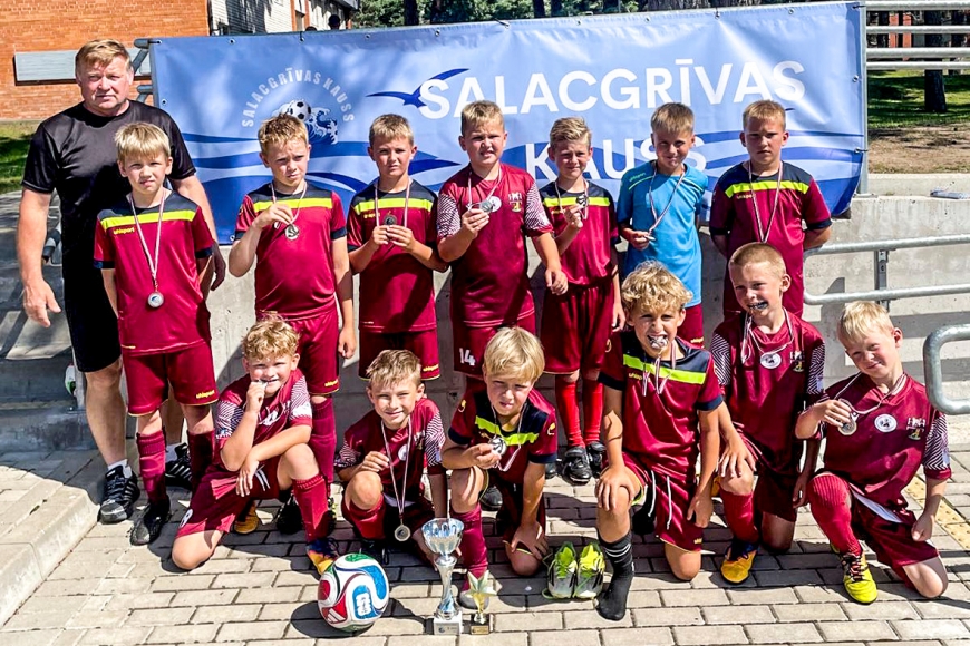 «Salacgrīvas kauss» pulcē jaunos futbolistus no Latvijas un Igaunijas